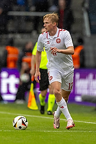 Victor Kristiansen  (Danmark)