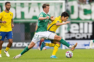 Oliver Bundgaard Kristensen  (Viborg FF), Yuito Suzuki  (Brndby IF)