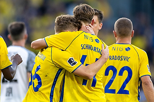 Mathias Kvistgaarden  (Brndby IF), Oscar Schwartau  (Brndby IF)