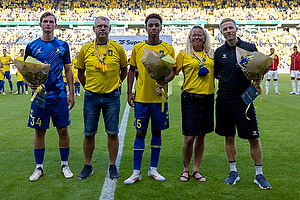 Ludwig Vraa-Jensen  (Brndby IF), Noah Nartey  (Brndby IF), Henrik Hansen, assistenttrner  (Brndby IF), Peter Nielsen, Brndby Support  (Brndby IF)