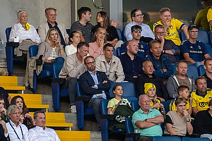 Ole Palm, direktr (Brndby IF), Daniel Agger, assistenttrner  (Danmark), Morten Wieghorst, cheftrner  (Danmark)