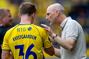 Mathias Kvistgaarden  (Brndby IF), Jesper Srensen, cheftrner  (Brndby IF)