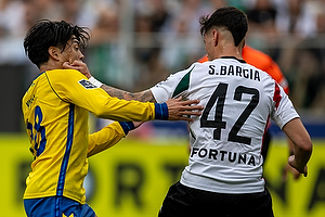 Yuito Suzuki  (Brndby IF), Sergio Barcia  (Legia Warszawa)