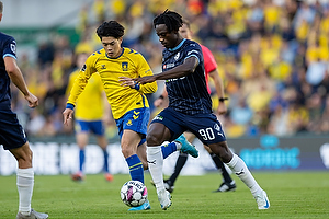 Stephan Odey  (Randers FC), Yuito Suzuki  (Brndby IF)