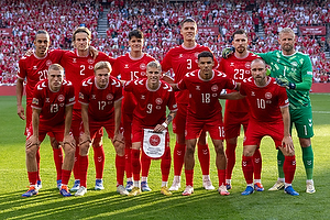 Kasper Schmeichel  (Danmark), Joachim Andersen  (Danmark), Jannik Vestergaard  (Danmark), Albert Grnbk  (Danmark), Christian Eriksen  (Danmark), Rasmus Kristensen  (Danmark), Christian Nrgaard  (Danmark), Victor Kristiansen  (Danmark), Alexander Bah  (Danmark), Yussuf Poulsen  (Danmark), Pierre Emilie Hjbjerg  (Danmark)