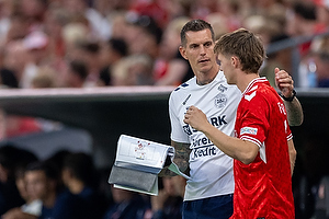 Morten Frendrup  (Danmark), Daniel Agger, assistenttrner  (Danmark)