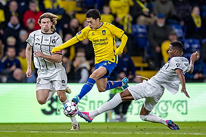 Mads Bech, anfrer  (FC Midtjylland), Yuito Suzuki  (Brndby IF)