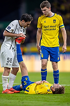 Nicolai Vallys  (Brndby IF), Aral Simsir  (FC Midtjylland), Jacob Rasmussen, anfrer  (Brndby IF)